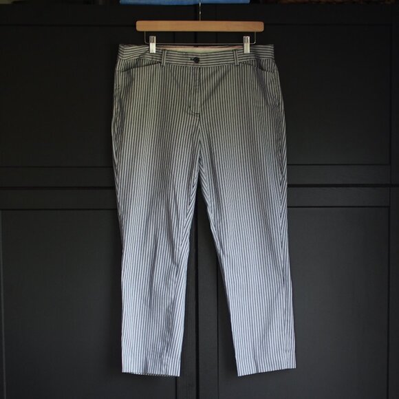 Brooks Brothers - Picture 1 of 4